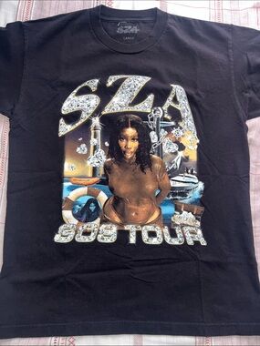 Authentic SZA Concert T-Shirt LARGE